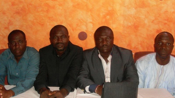 Le collectif des travailleurs réclame l’exécution de la décision de justice rétablissant l’équipe de M. BLEY ANONDO dans ses droits.